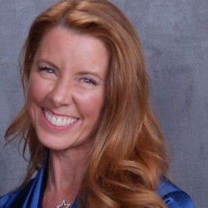 Meet your Posher, Annette